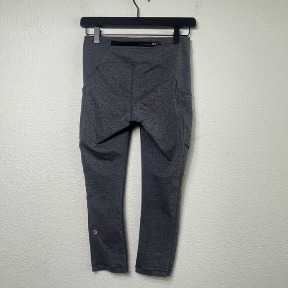 Lululemon Speed Up Crop 21" Leggings Size 4 Heathered Black Luxtreme W6AK6 - Picture 8 of 8